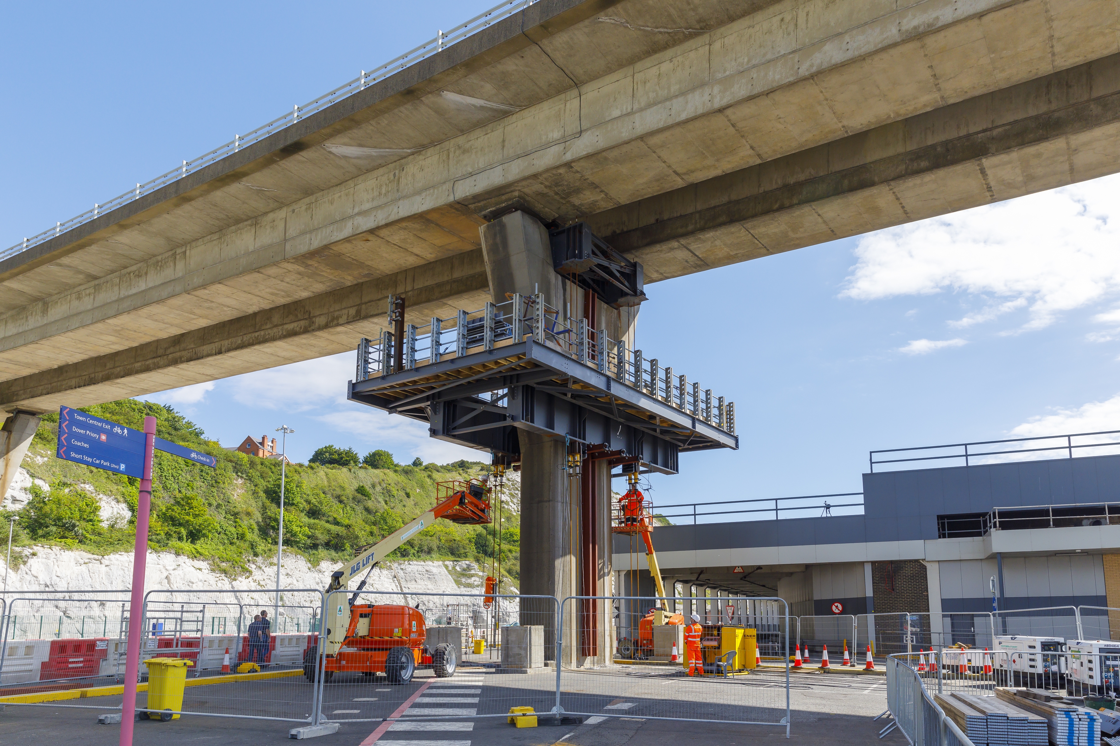 Eastcliff Viaduct temporary works