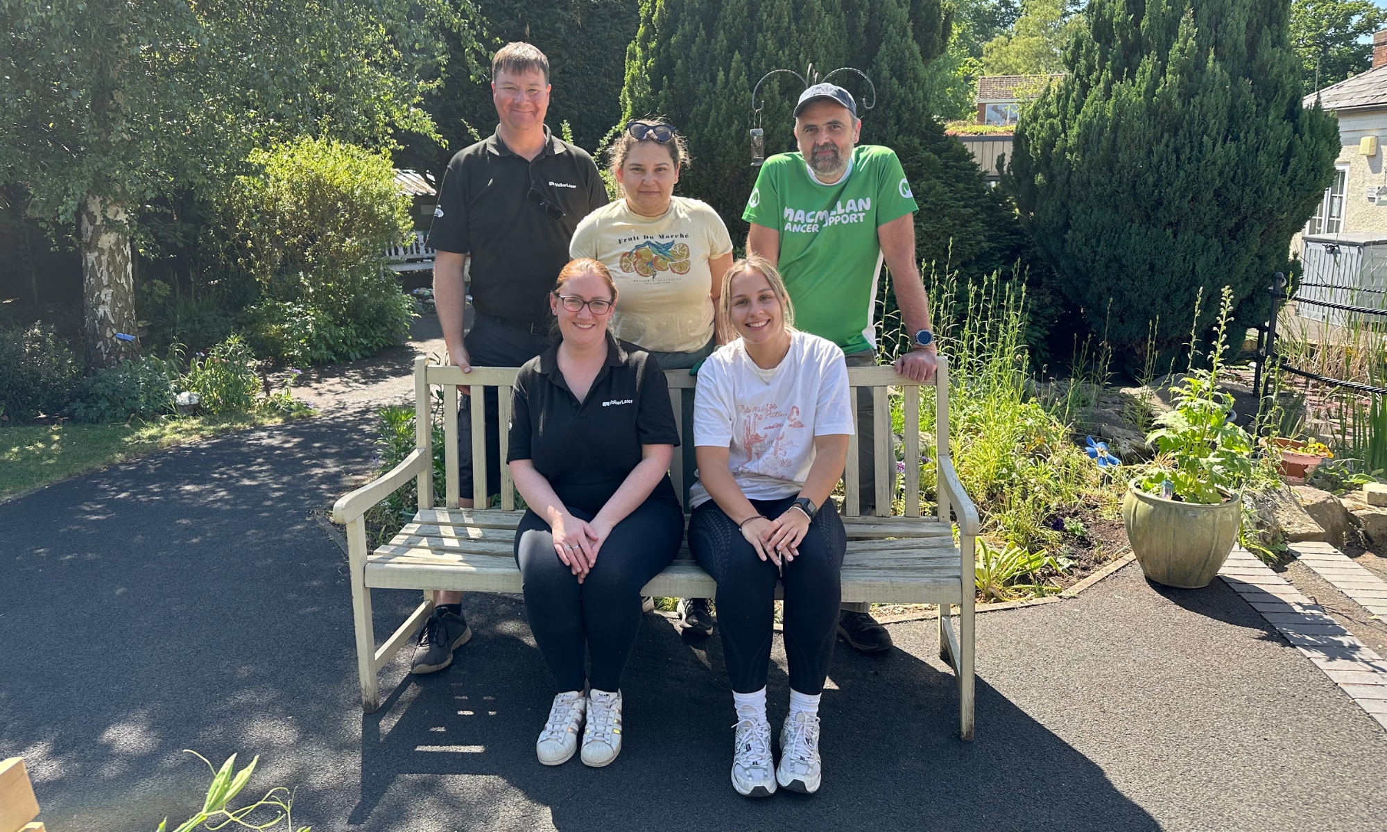 Volunteers at KEMP hospice