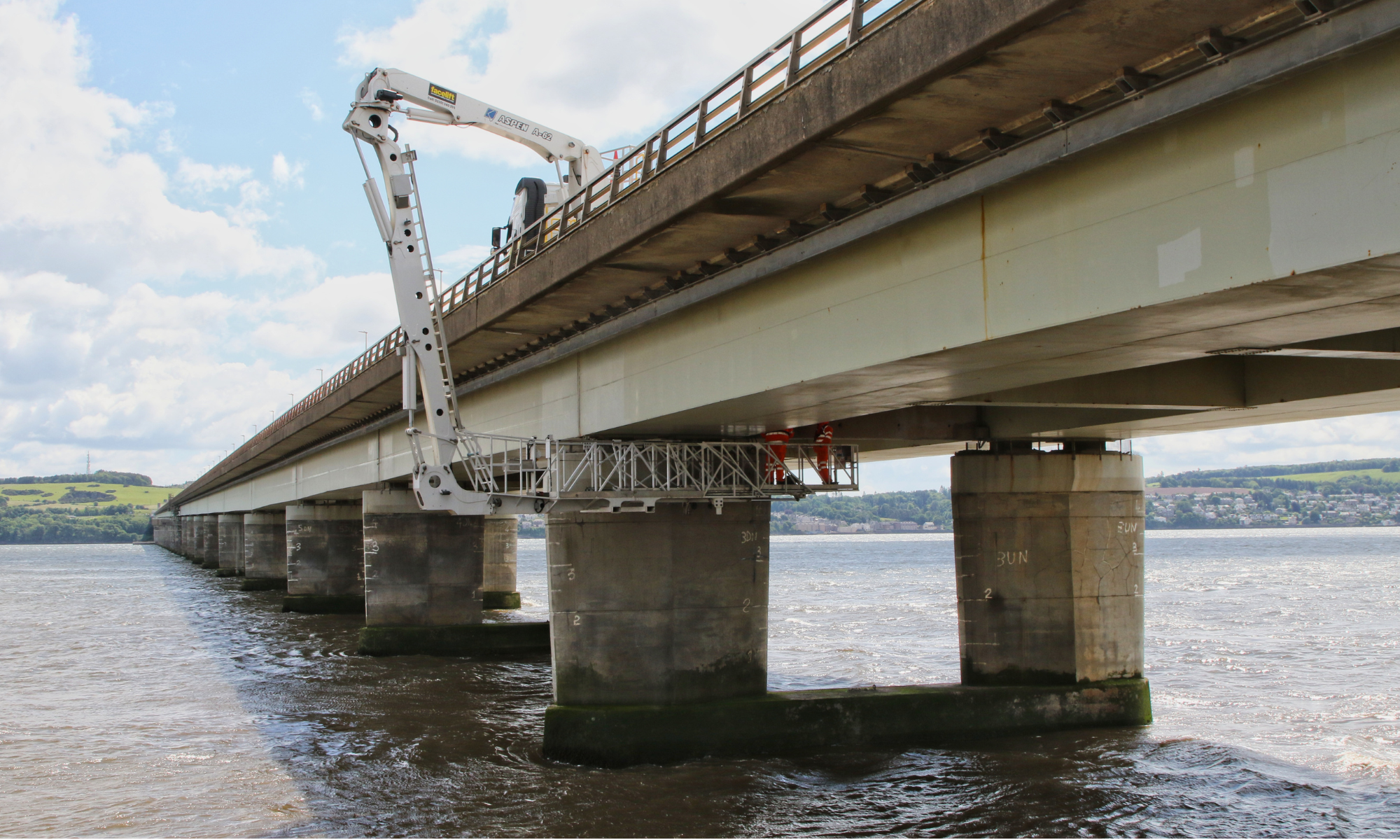 Concrete repair works on Tay Road Bridge