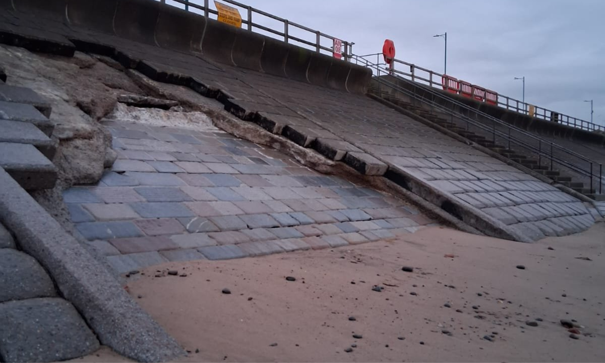 Damage to Queens Link before works